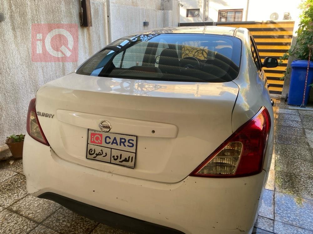نيسان صني